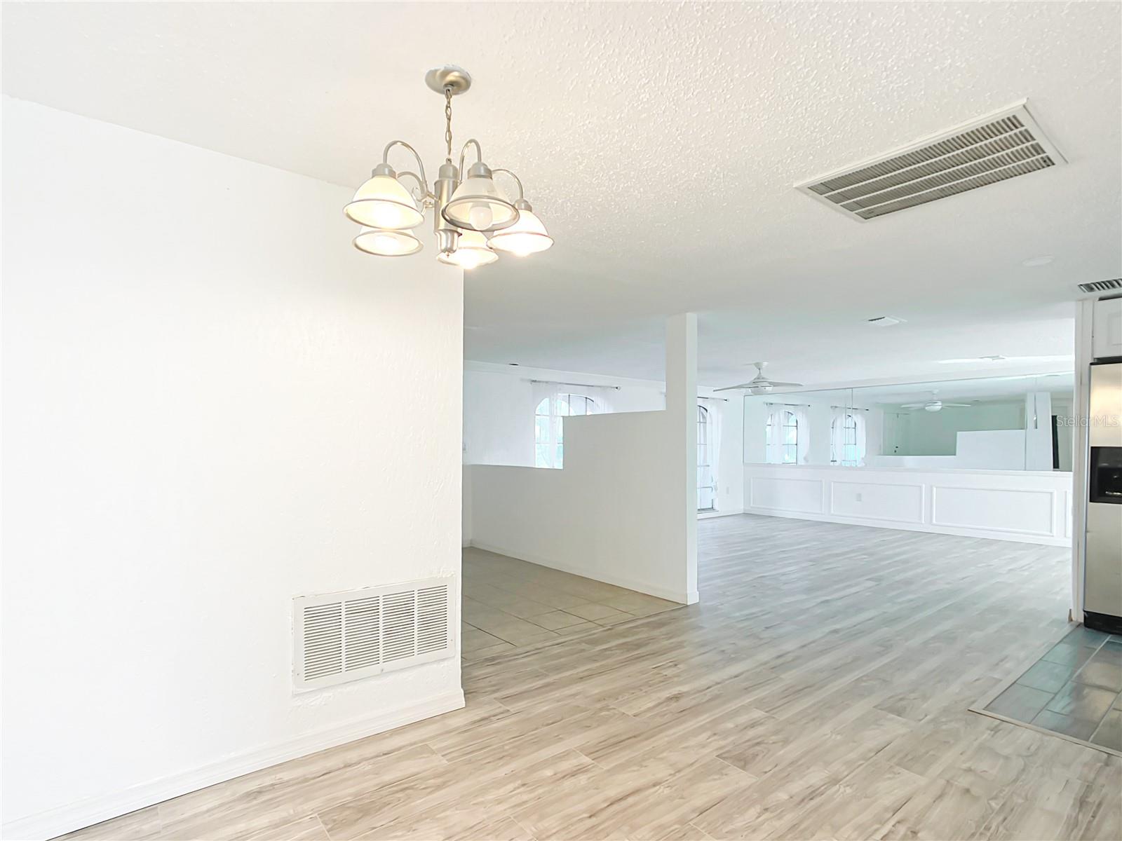 3640 RICHBORO DR — photo 15