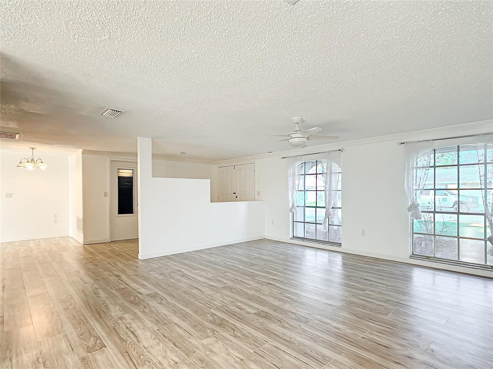 3640 RICHBORO DR — photo 11