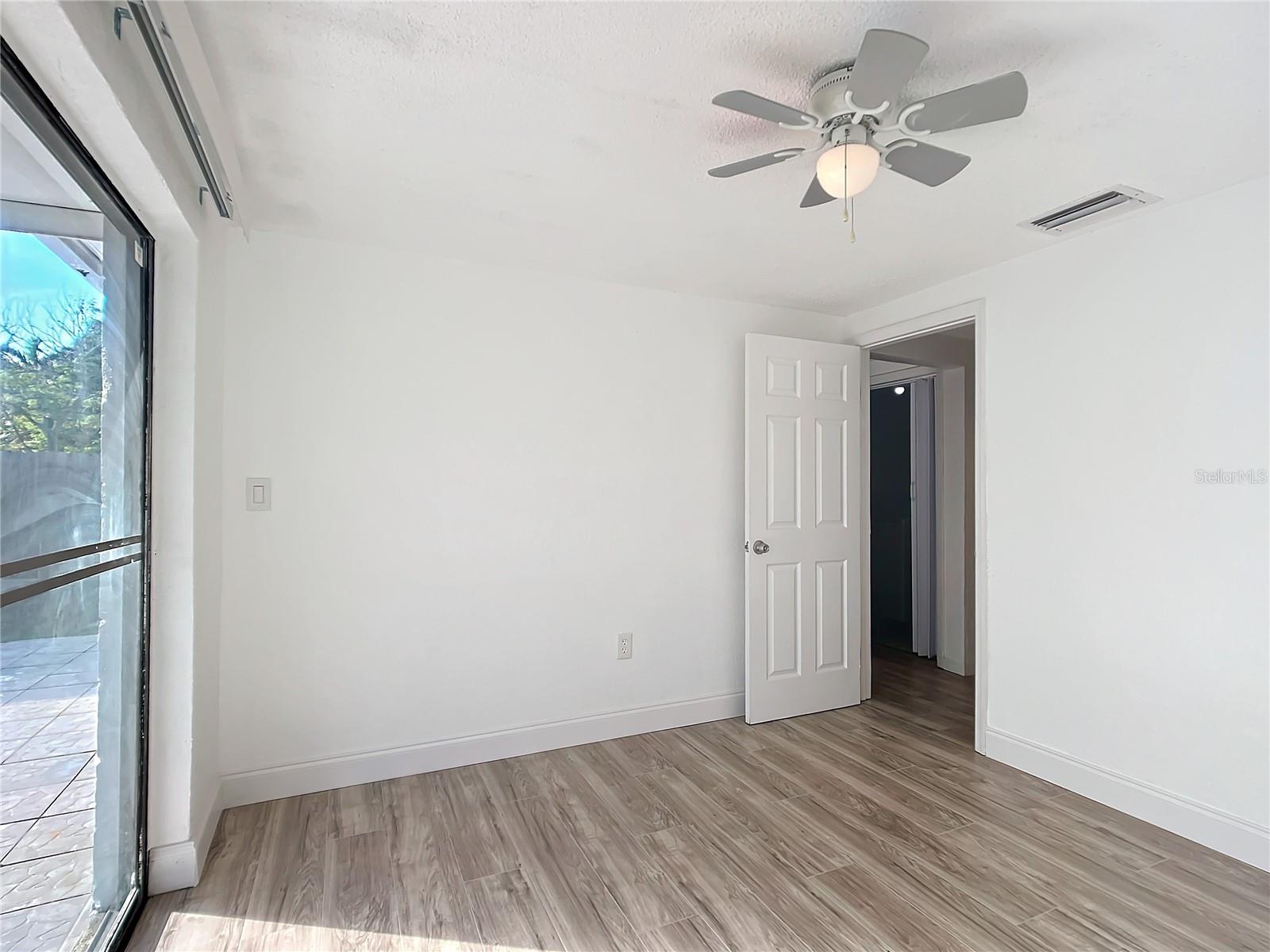 3640 RICHBORO DR — photo 32