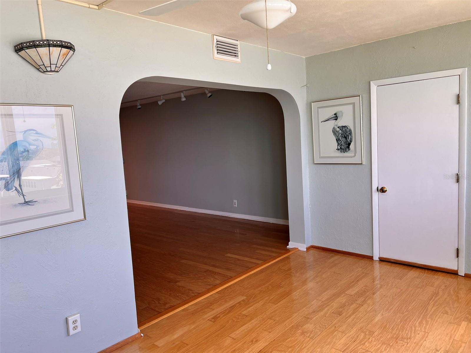 1868 SHORE DR S #607 — photo 15
