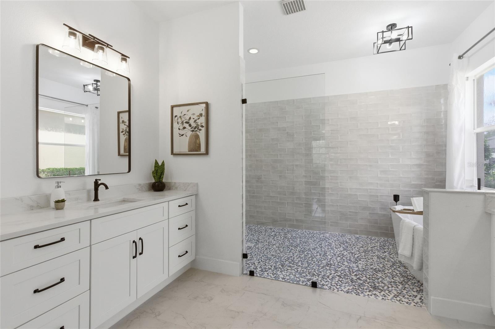 8309 OLD TOWN DR — photo 32