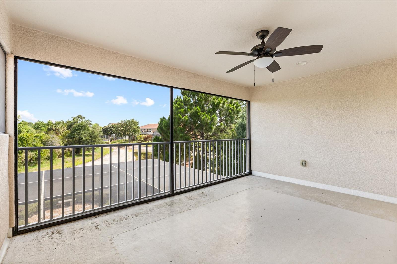 8309 OLD TOWN DR — photo 56