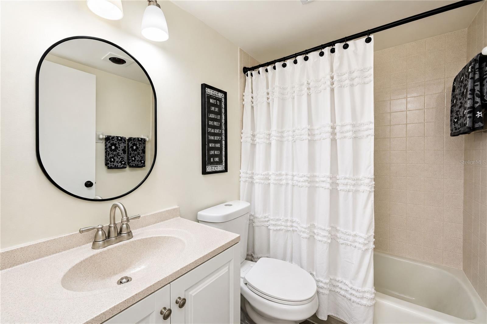 4853 INDEPENDENCE DR — photo 29