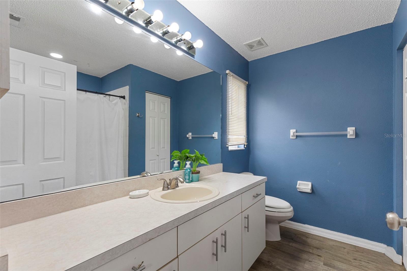 38912 CARR DR — photo 35