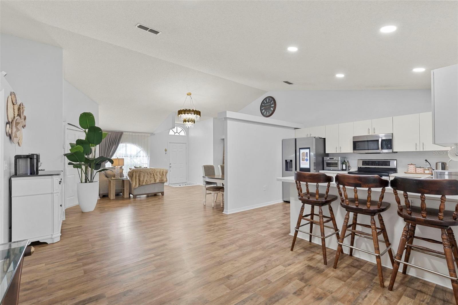 38912 CARR DR — photo 18