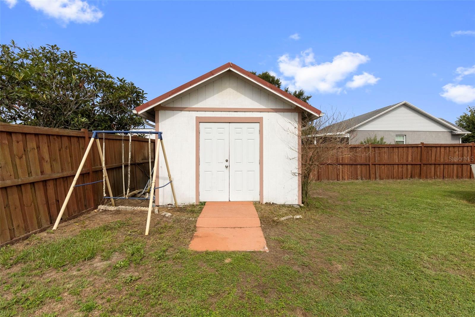 38912 CARR DR — photo 39