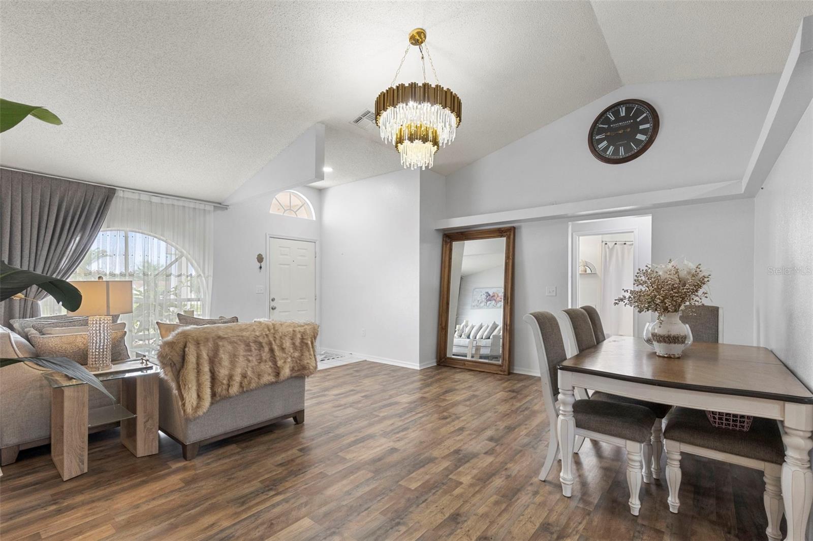 38912 CARR DR — photo 12
