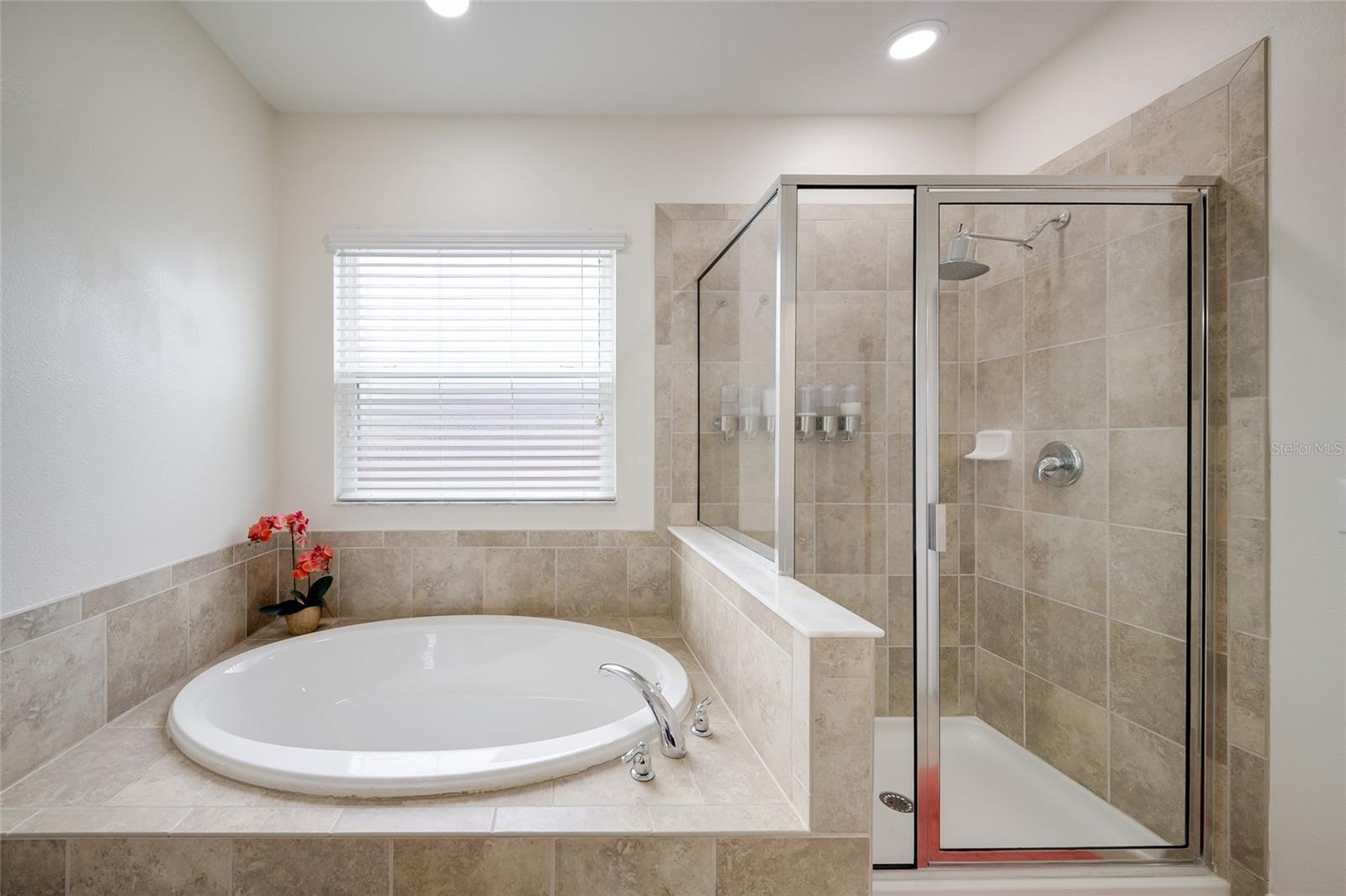 5815 ARBOR WOOD CT — photo 36