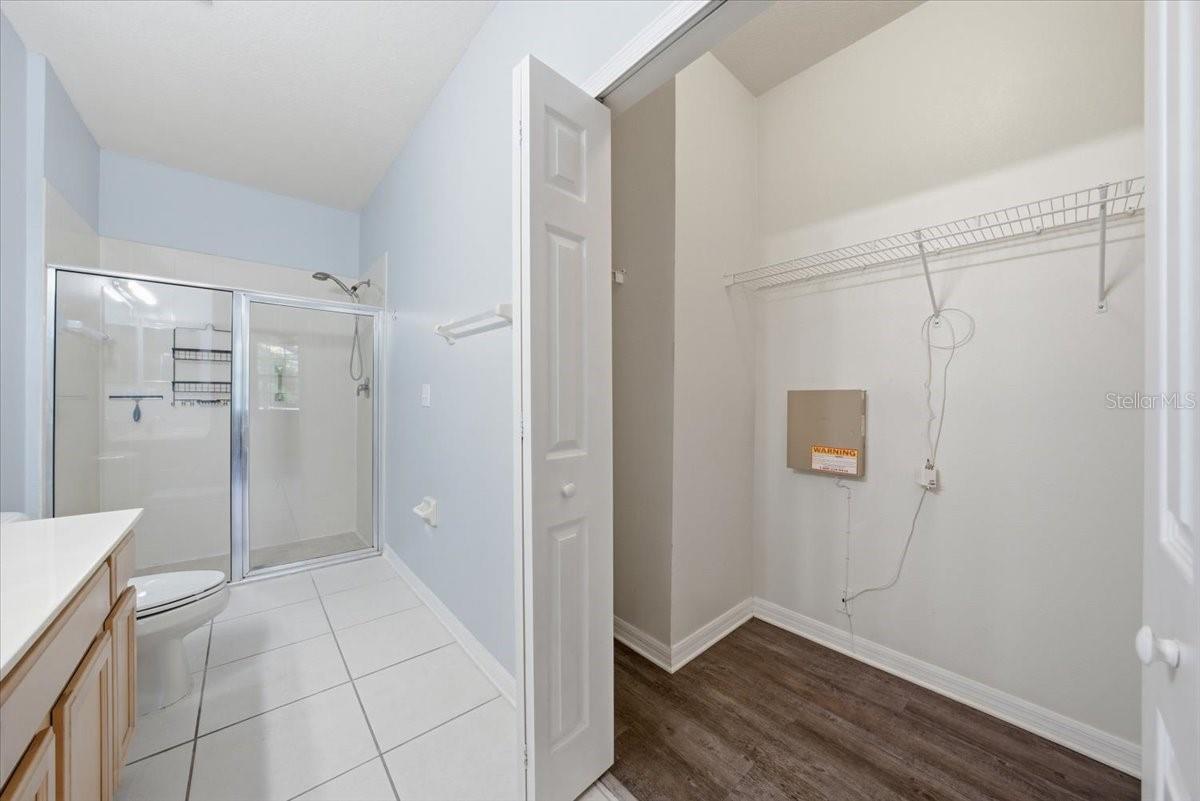 9508 W PARK VILLAGE DR #107 — photo 11