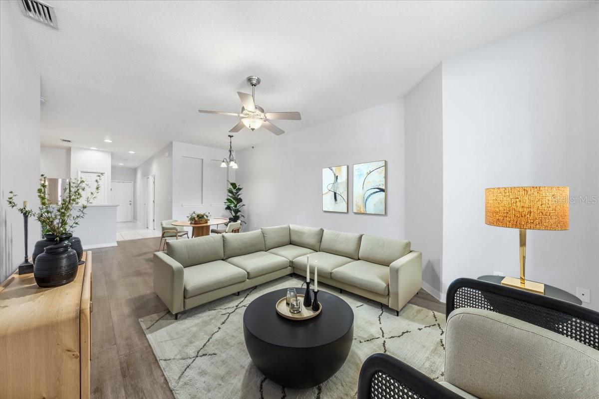 9508 W PARK VILLAGE DR #107 — photo 3