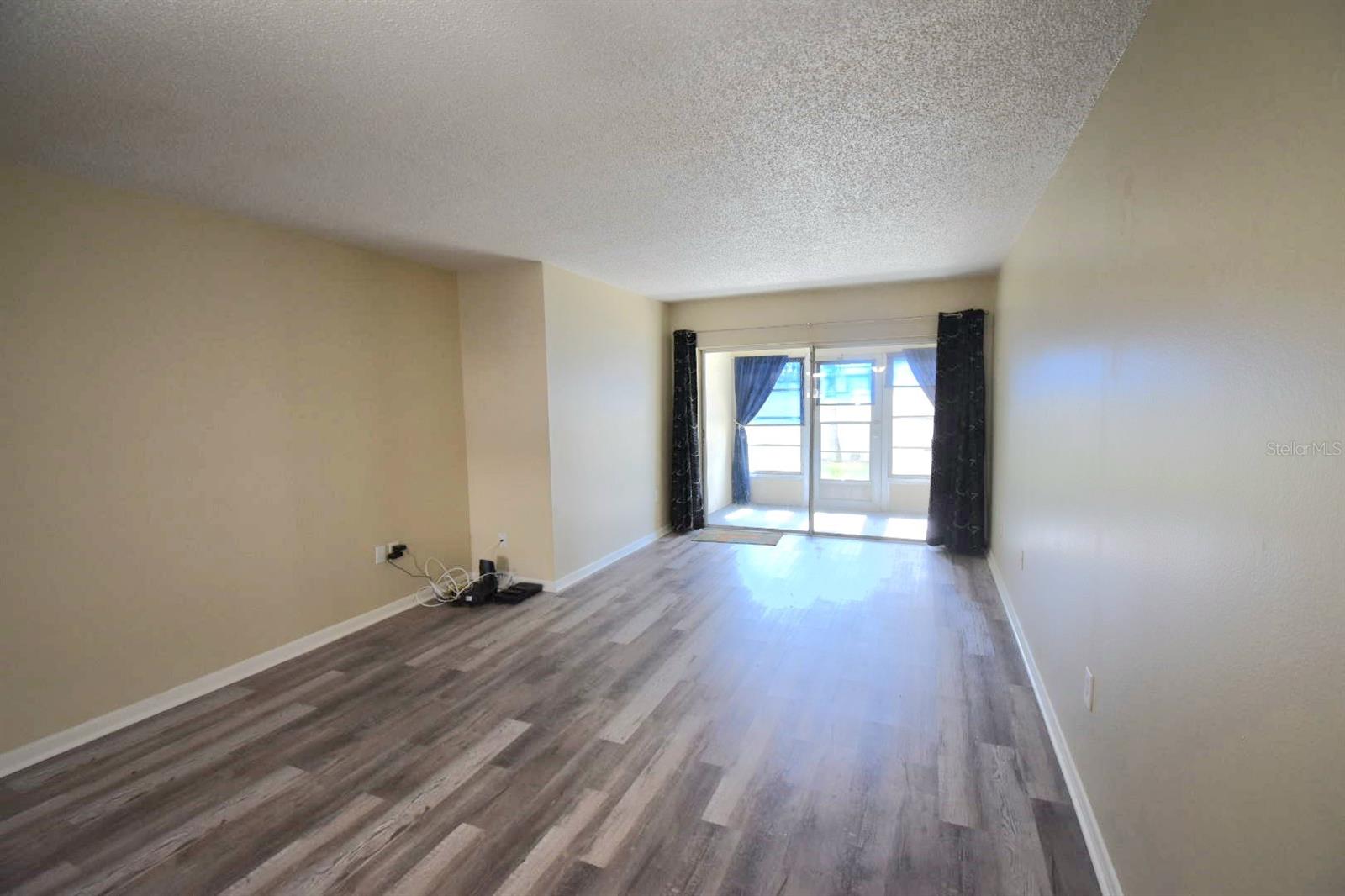 970 VIRGINIA ST #107 — photo 5