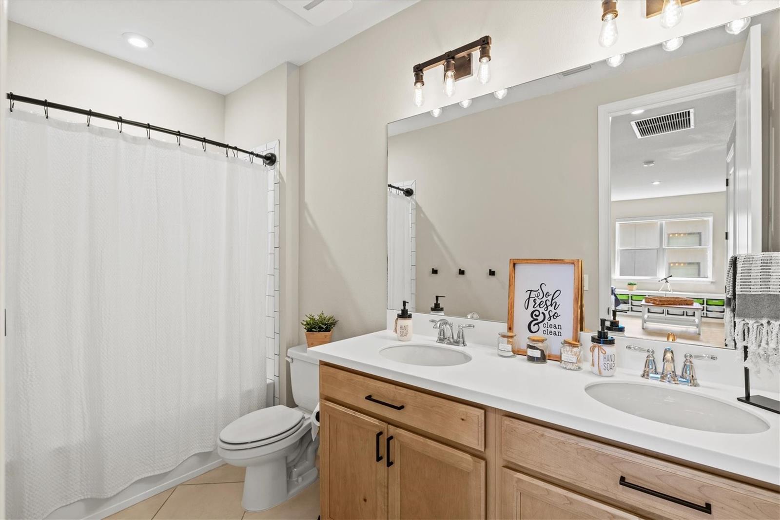 8363 VELDA TRL — photo 35