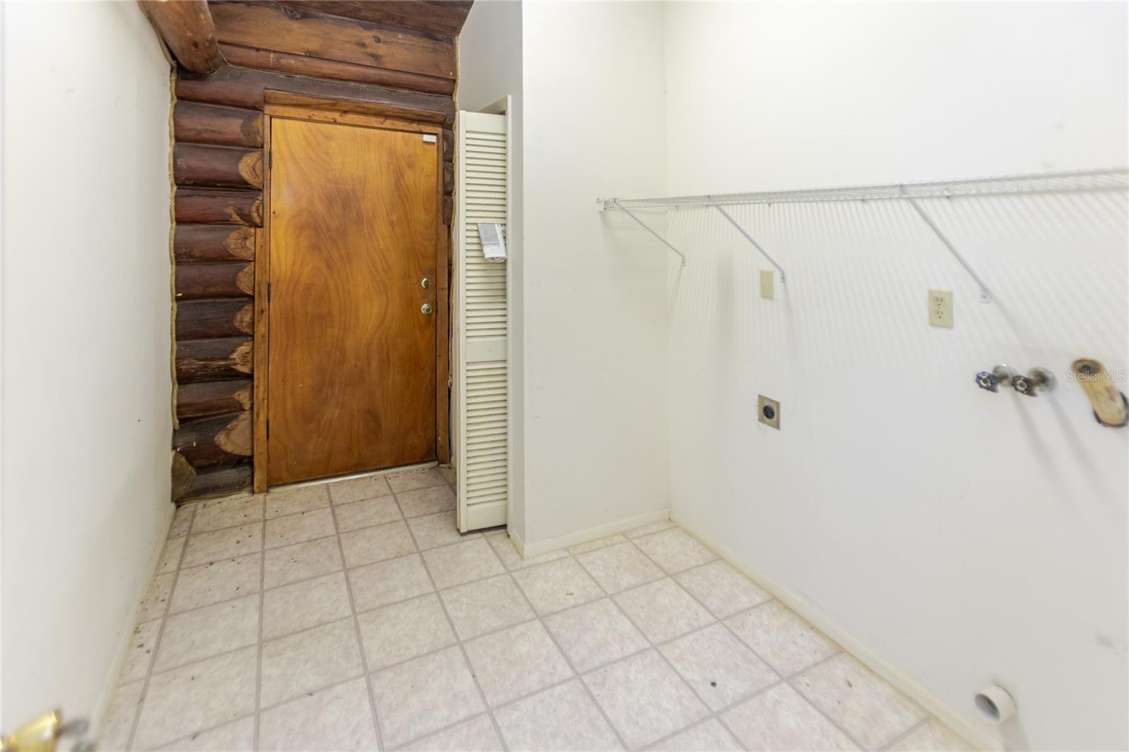 13203 BLISSFIELD — photo 22