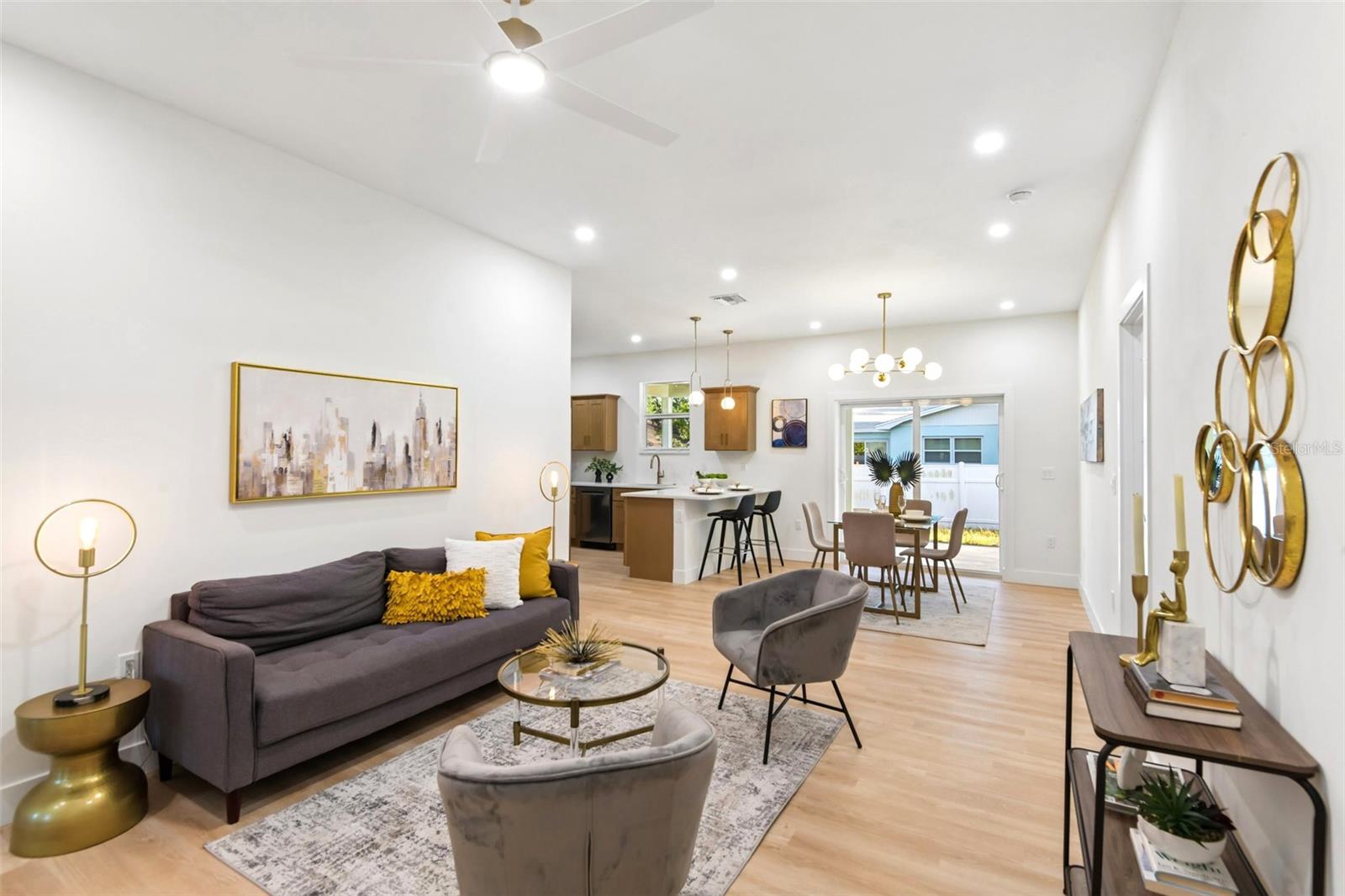 266 PLATON AVE — photo 6