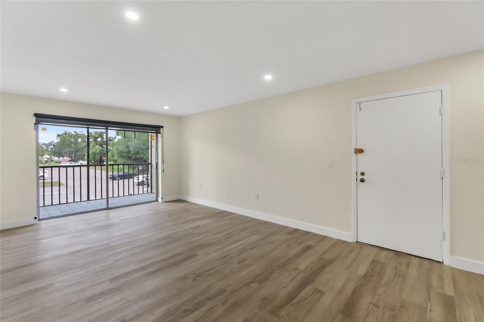 3229 BENEVA RD #203 — photo 10