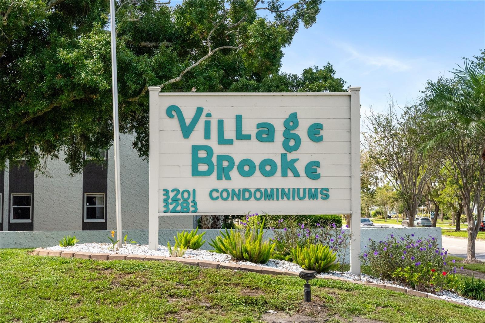 3229 BENEVA RD #203 — photo 31