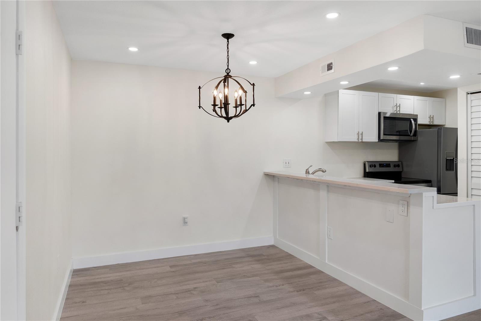 3229 BENEVA RD #203 — photo 3