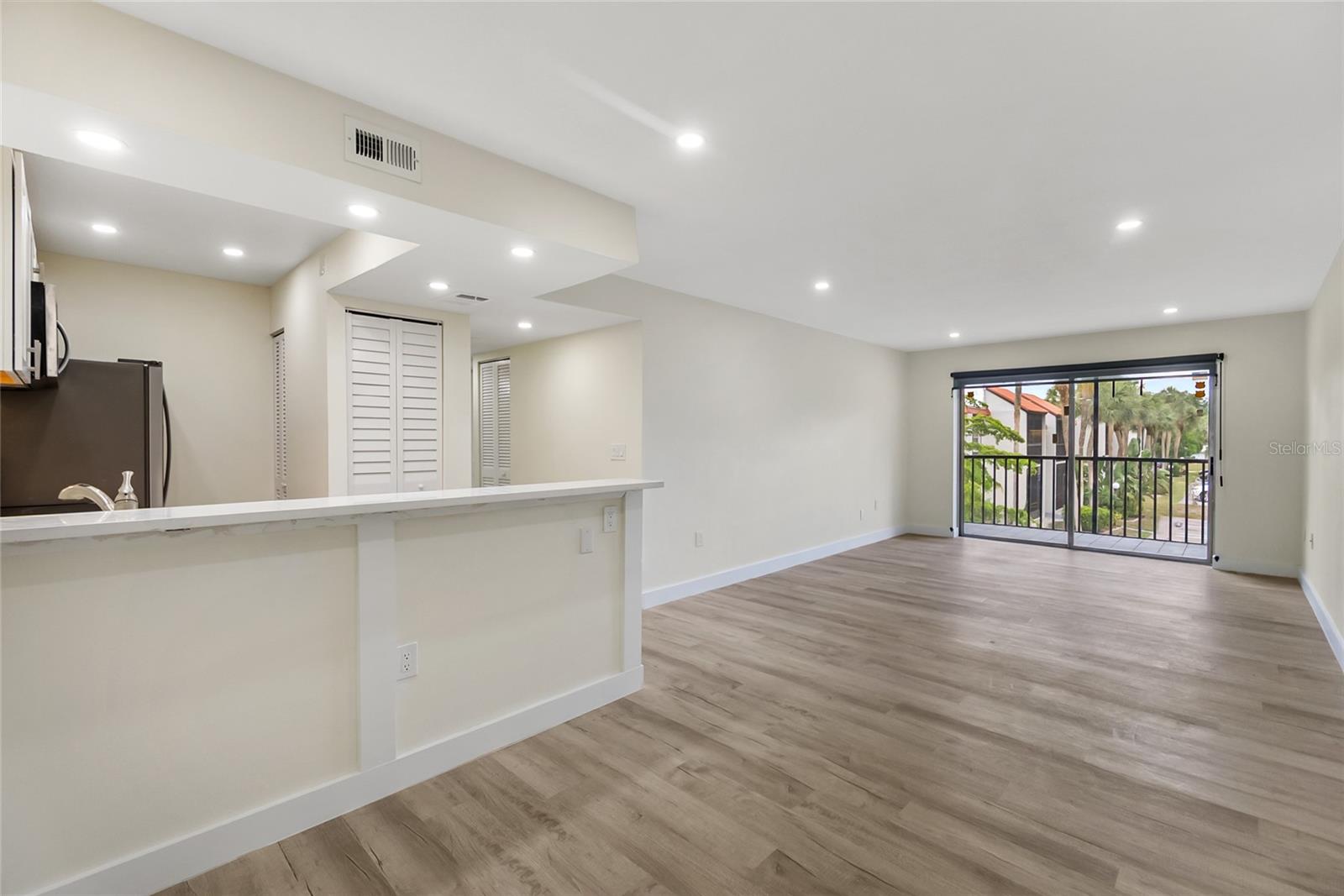 3229 BENEVA RD #203 — photo 4
