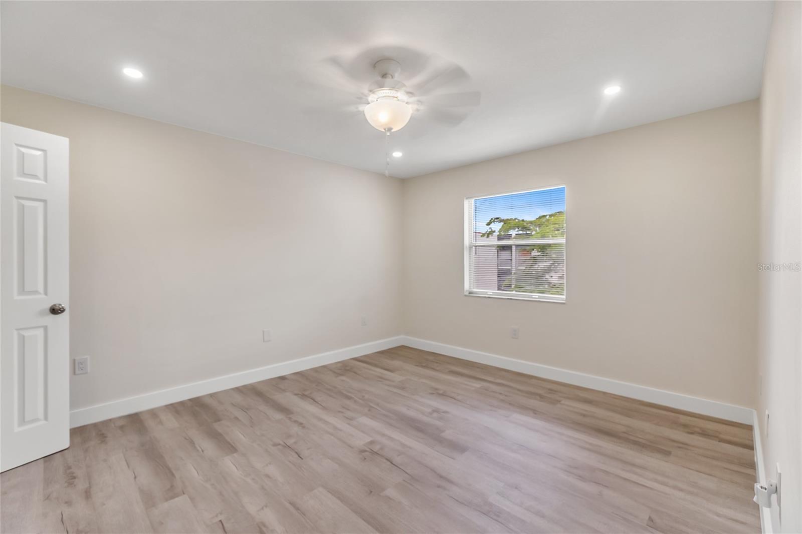 3229 BENEVA RD #203 — photo 16