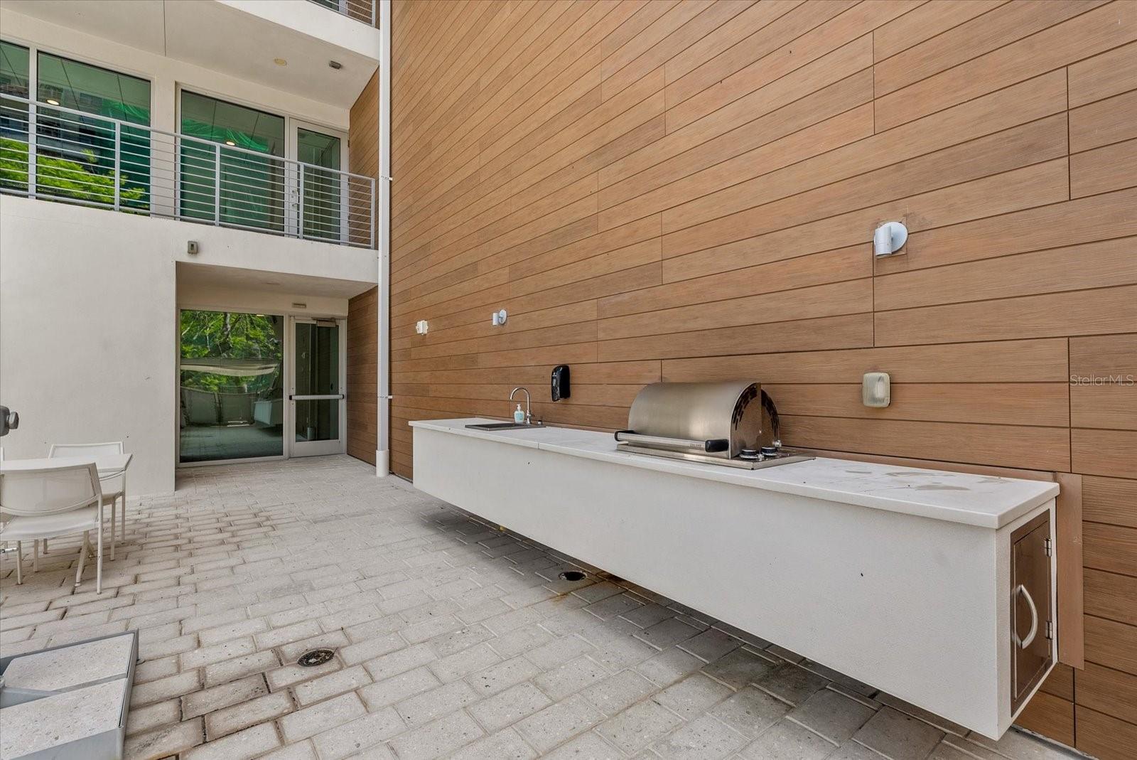 332 COCOANUT AVE #302 — photo 32