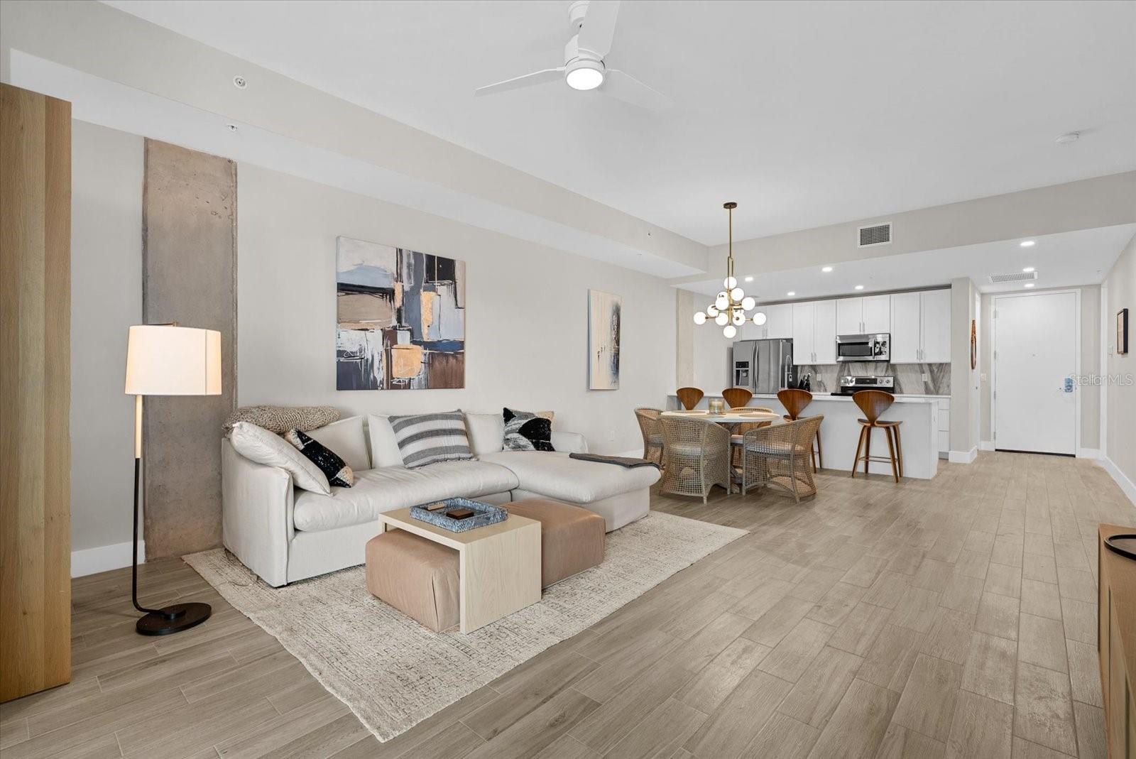 332 COCOANUT AVE #302 — photo 3