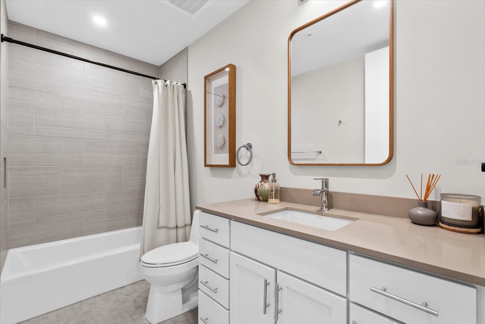 332 COCOANUT AVE #302 — photo 23