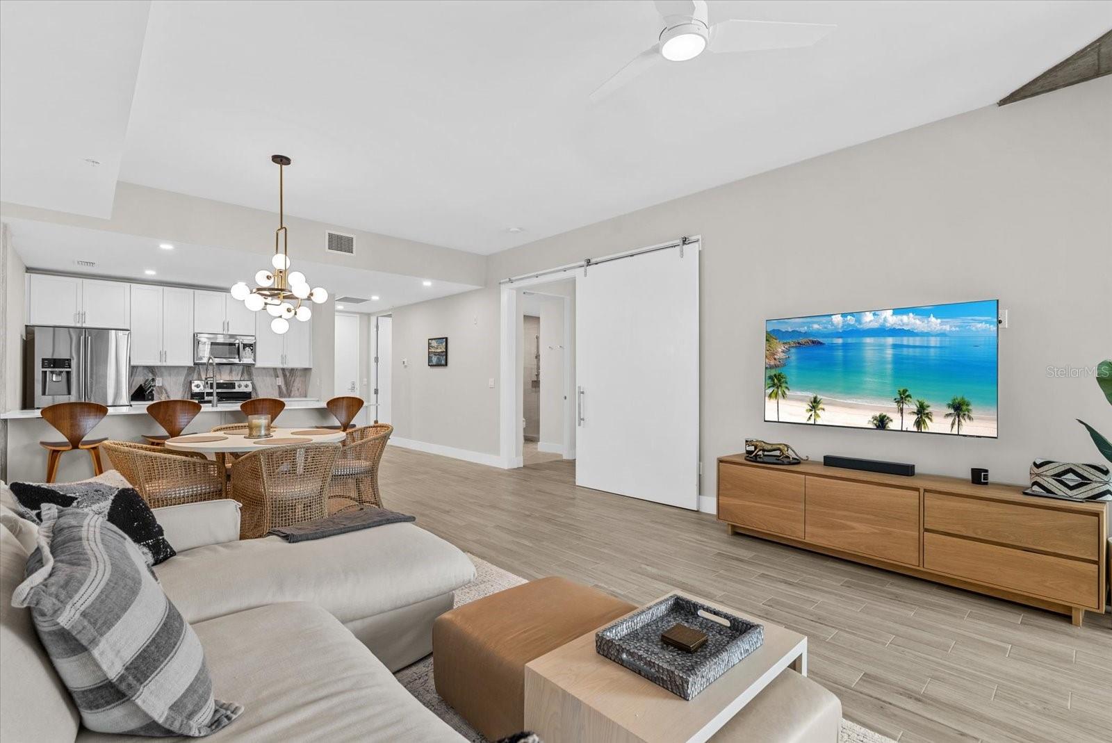 332 COCOANUT AVE #302 — photo 4