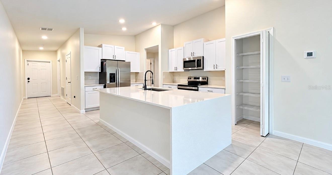 7111 AMELIA COVE CT — photo 10