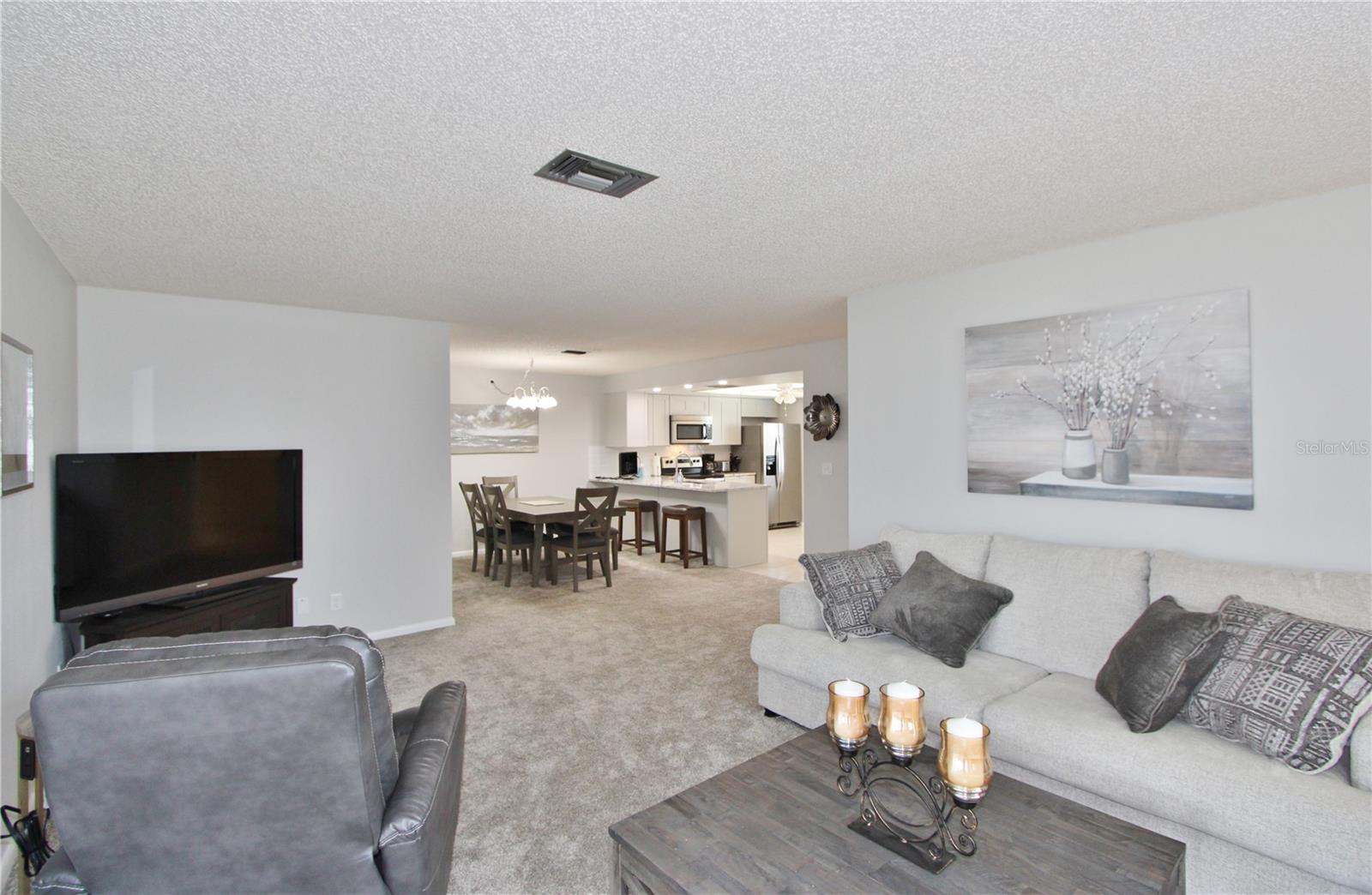 9635 GREENSKEEPER DR — photo 3