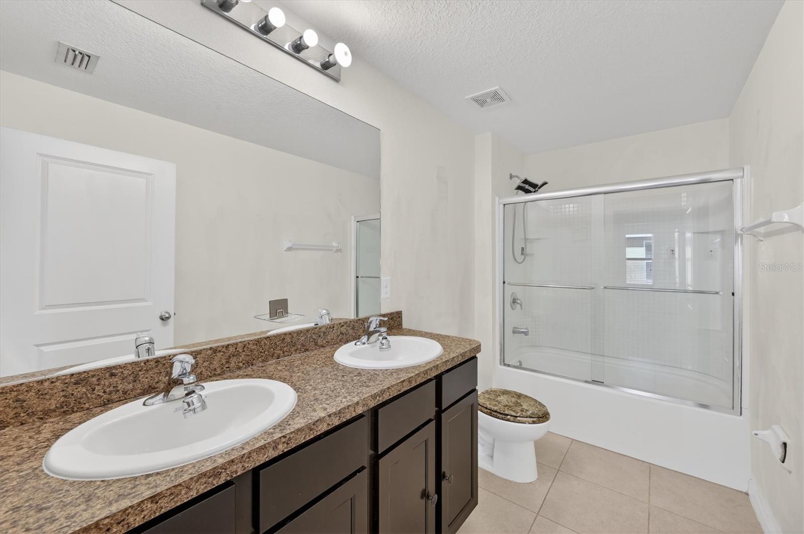 4842 SAN PALERMO DR — photo 17