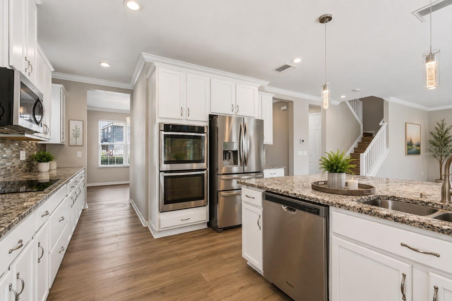 1192 MULTIFLORA LOOP — photo 10