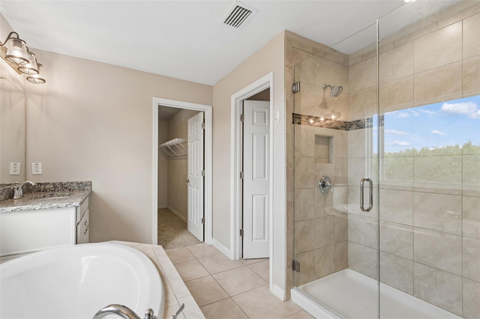 1192 MULTIFLORA LOOP — photo 19