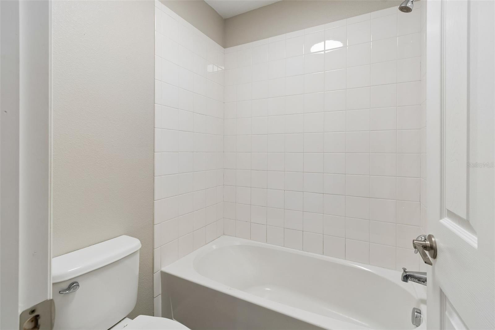 1192 MULTIFLORA LOOP — photo 24