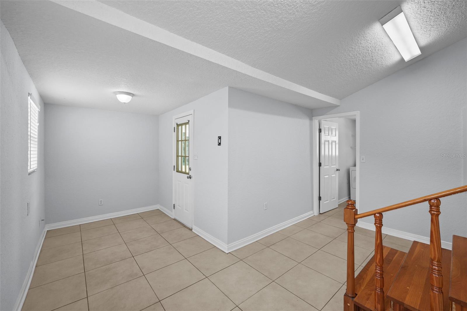 814 W INDIANA AVE — photo 34