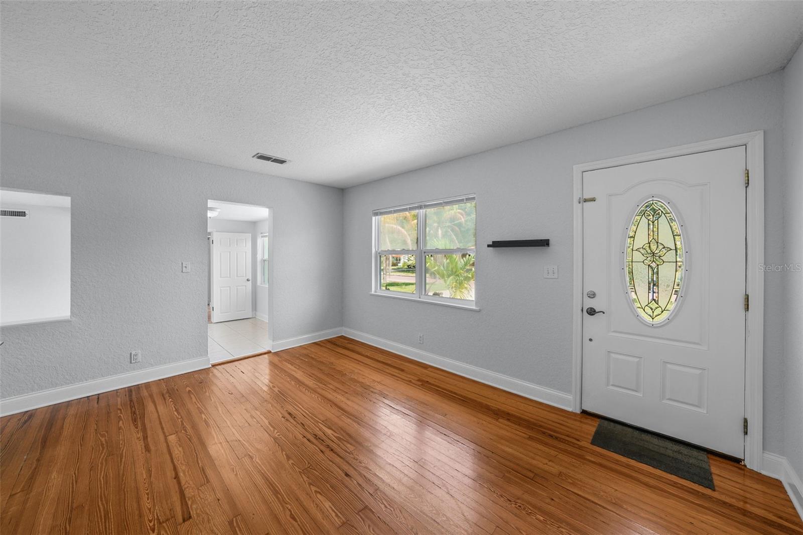 814 W INDIANA AVE — photo 7