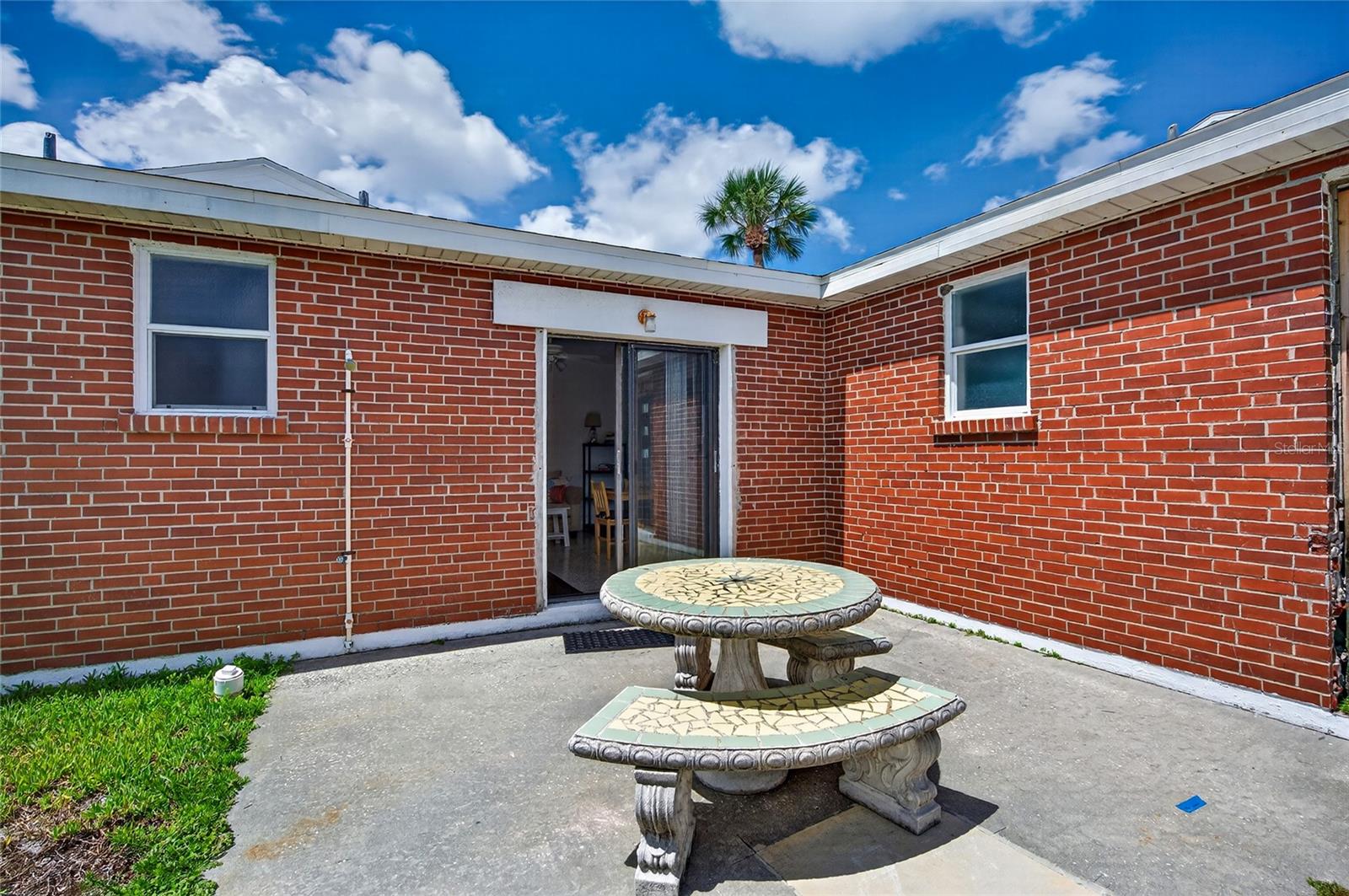 908 VILLAS DR #14 — photo 14