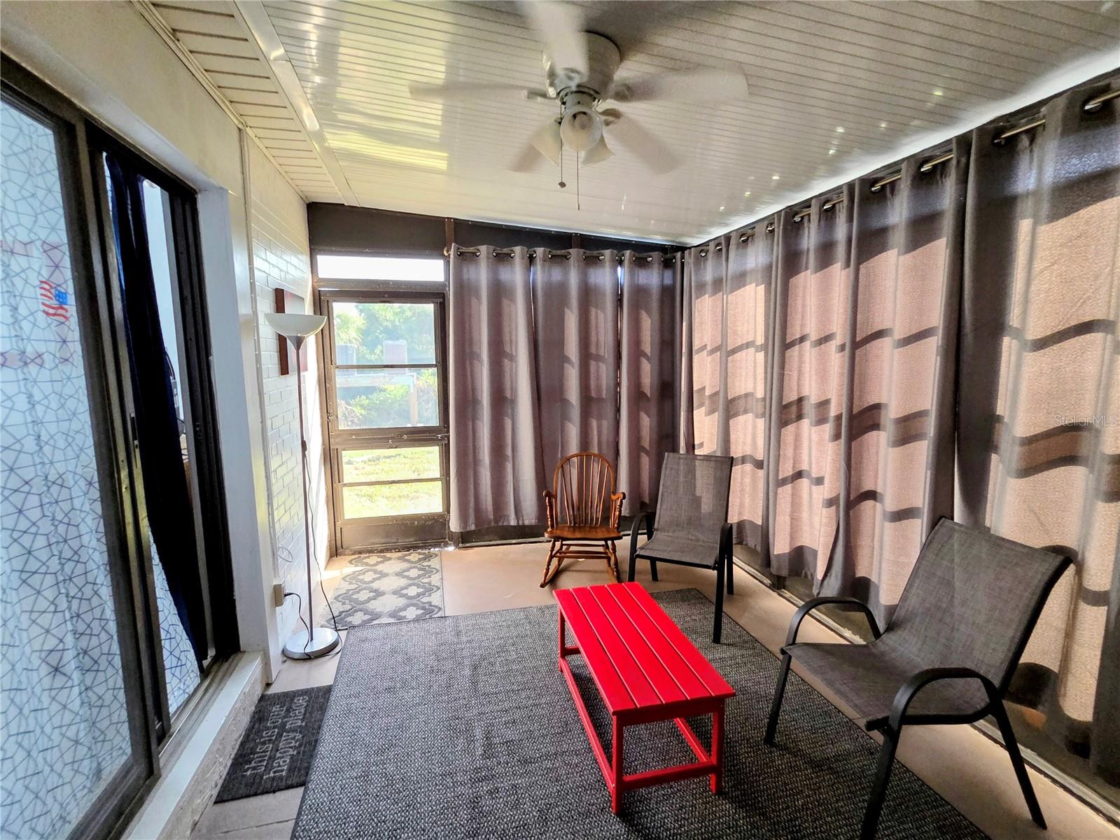 908 VILLAS DR #14 — photo 13