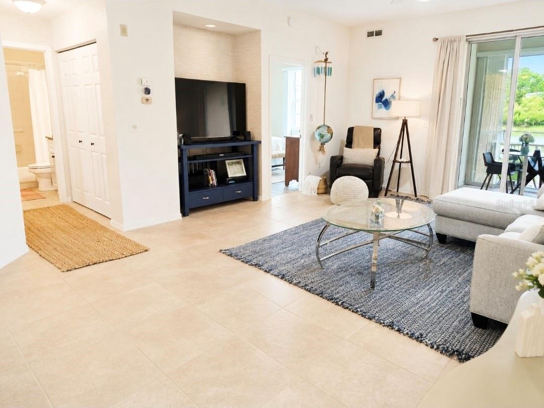 8360 WINGATE DR #811 — photo 6