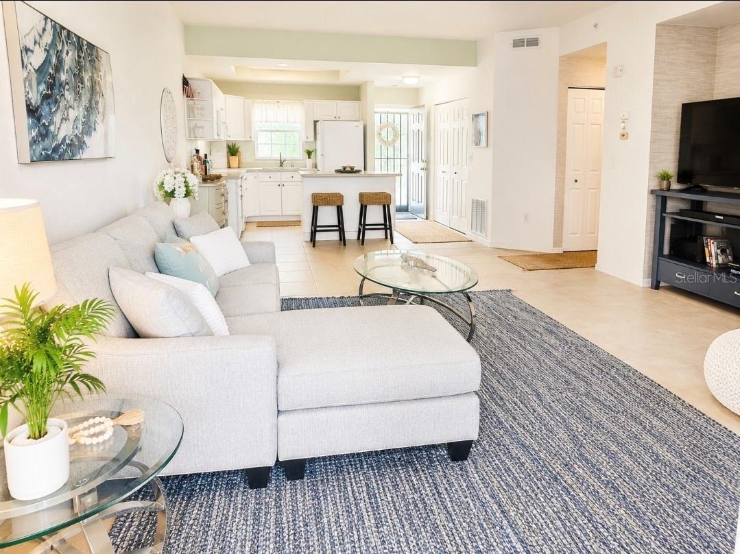 8360 WINGATE DR #811 — photo 8