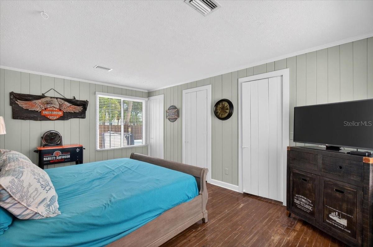 216 SUNRISE DR — photo 30