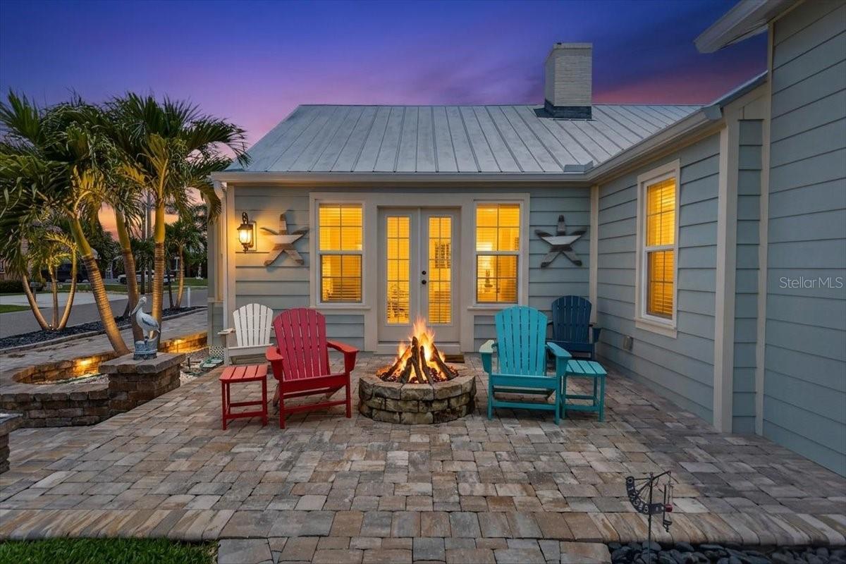 216 SUNRISE DR — photo 8