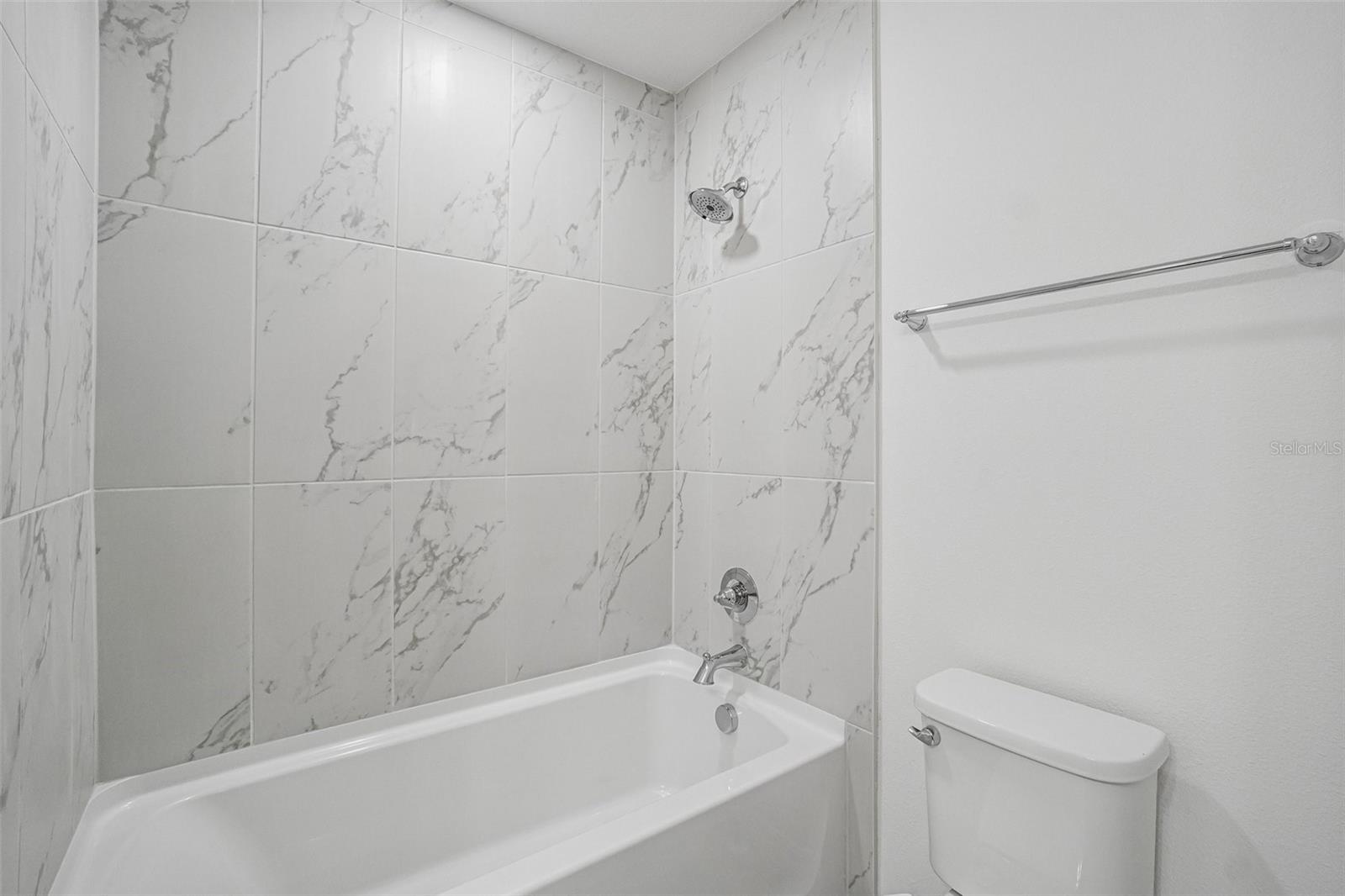 6868 HOLCOMBE DOWN DR — photo 27