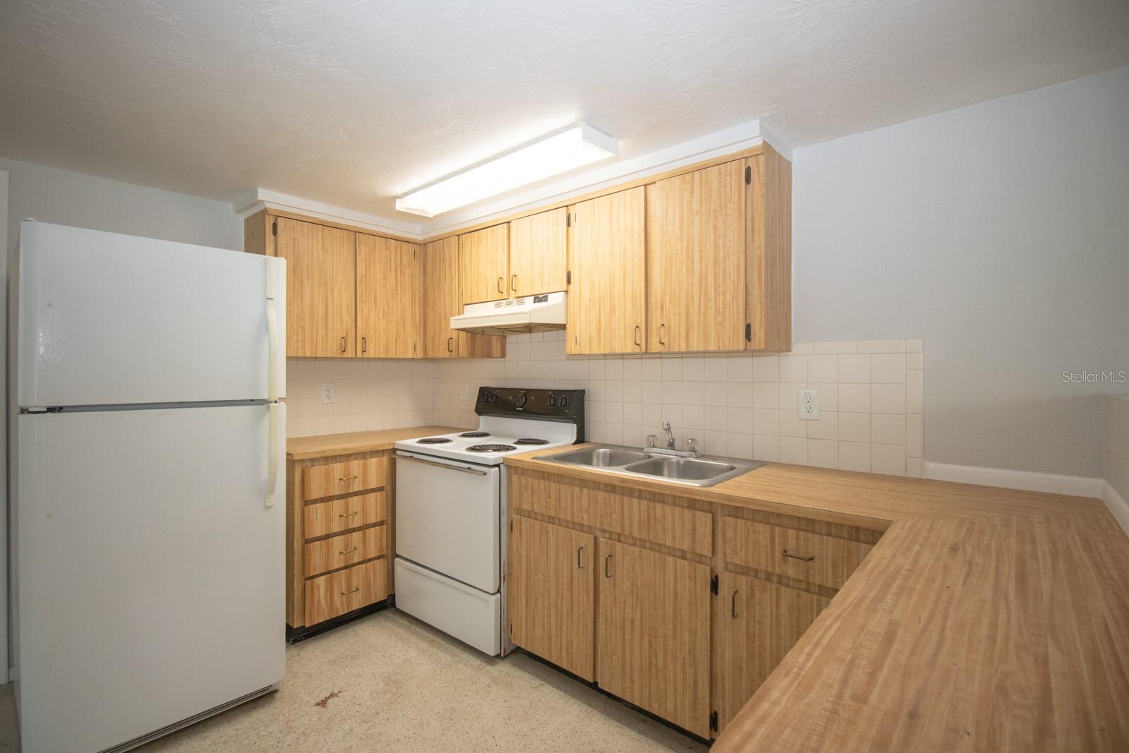 5615 VAN DOREN AVE — photo 5