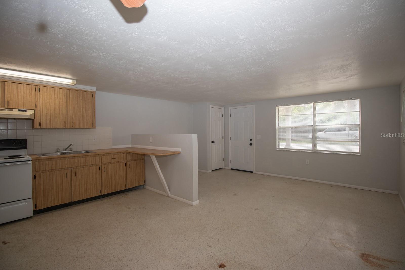 5615 VAN DOREN AVE — photo 4