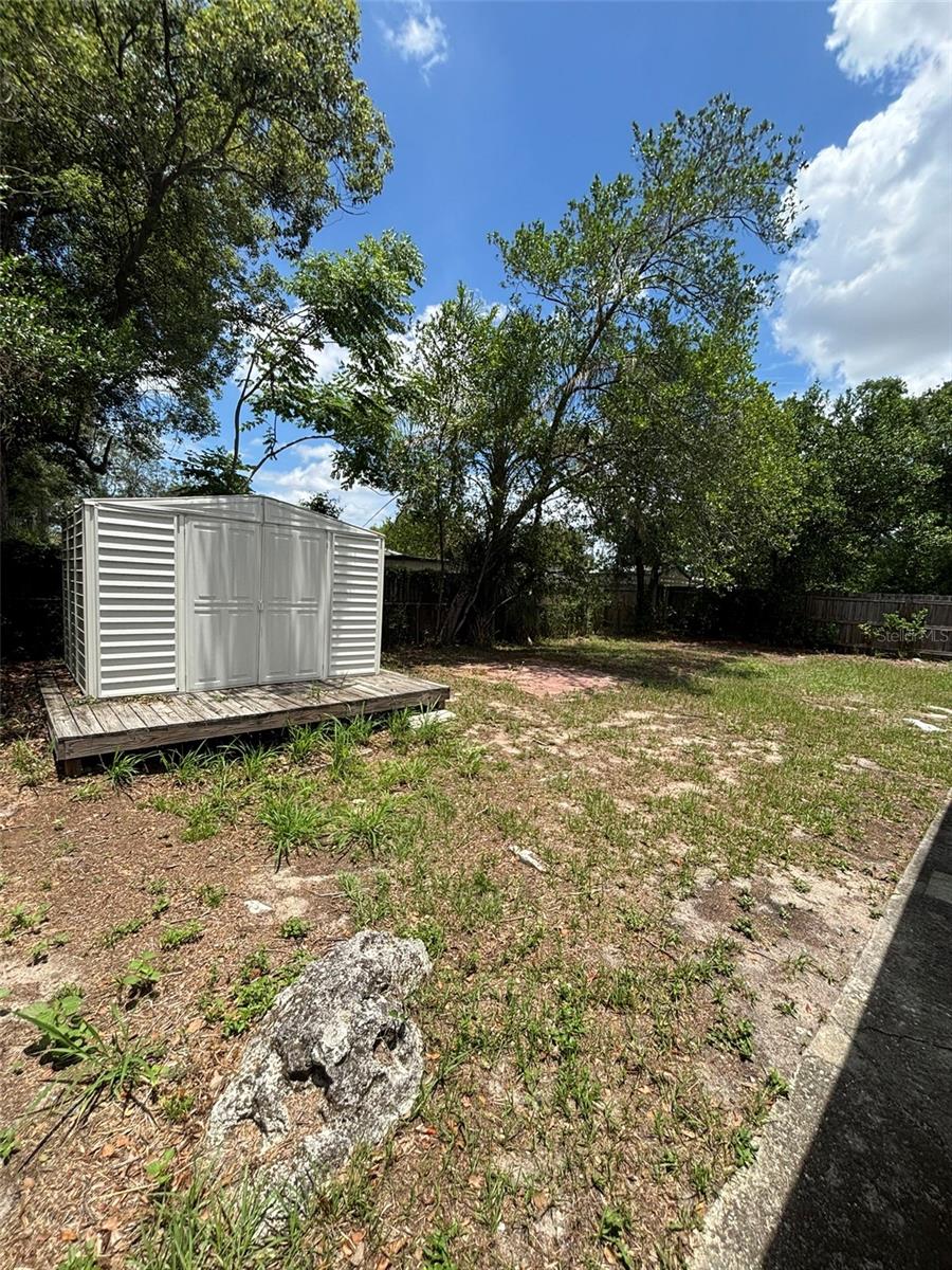 2908 E HOWELL ST — photo 27
