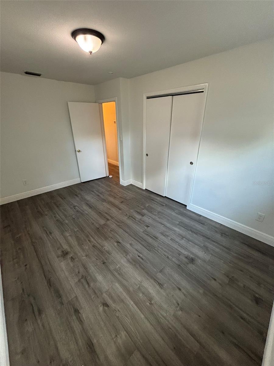 2908 E HOWELL ST — photo 17