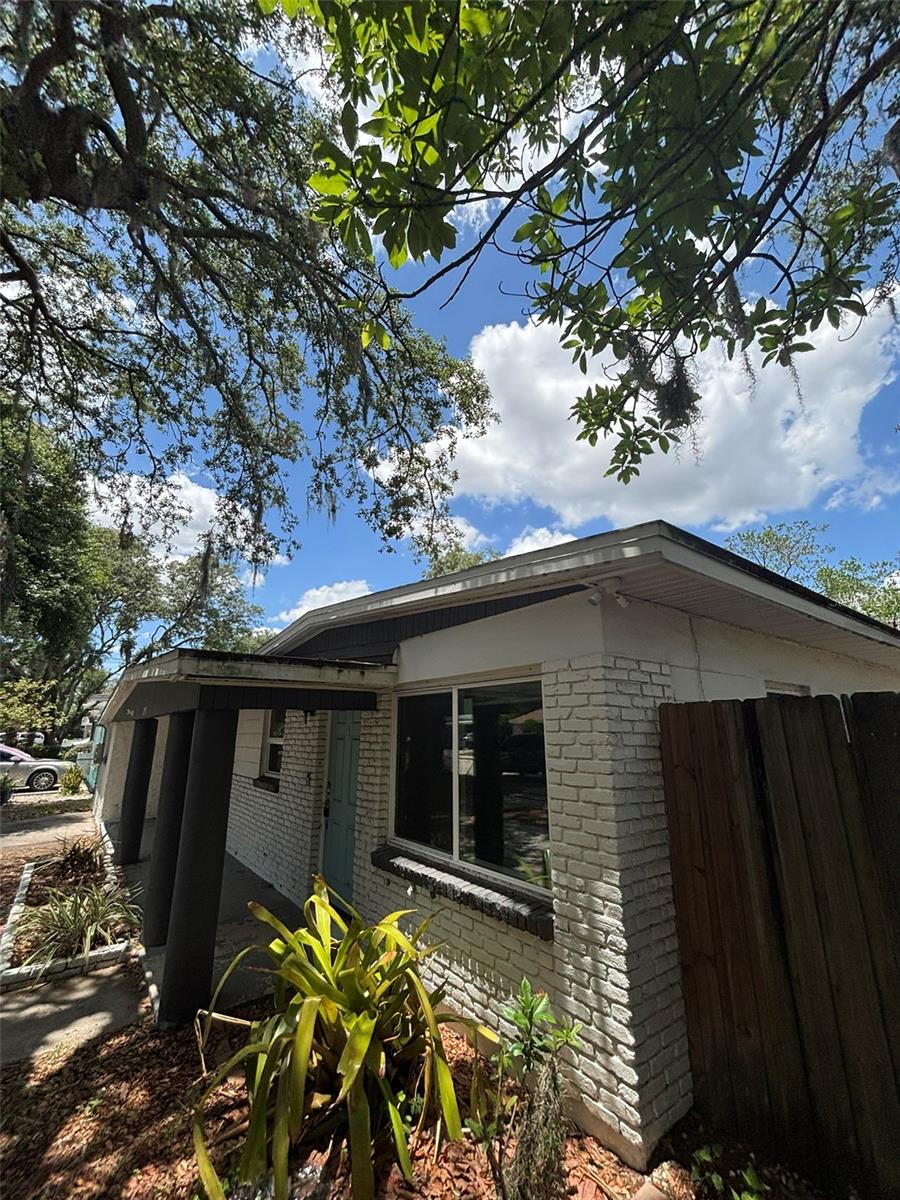 2908 E HOWELL ST — photo 36
