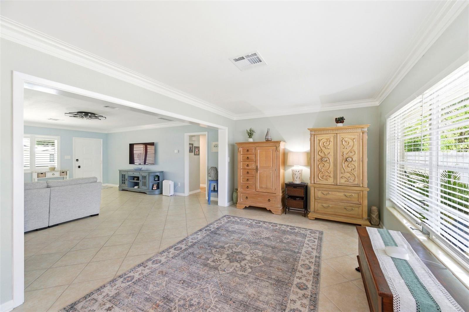 1727 CYPRESS AVE — photo 21
