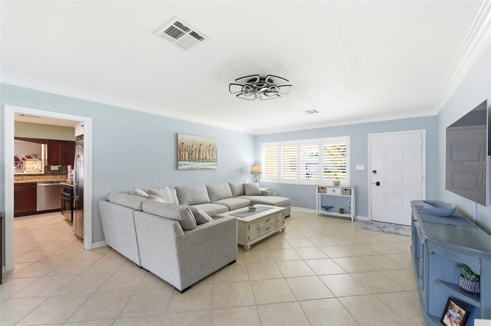 1727 CYPRESS AVE — photo 10