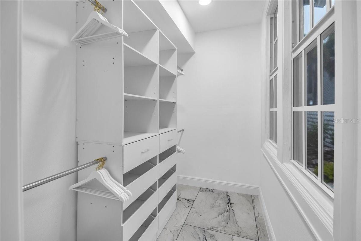115 EDMONDSON AVE — photo 38